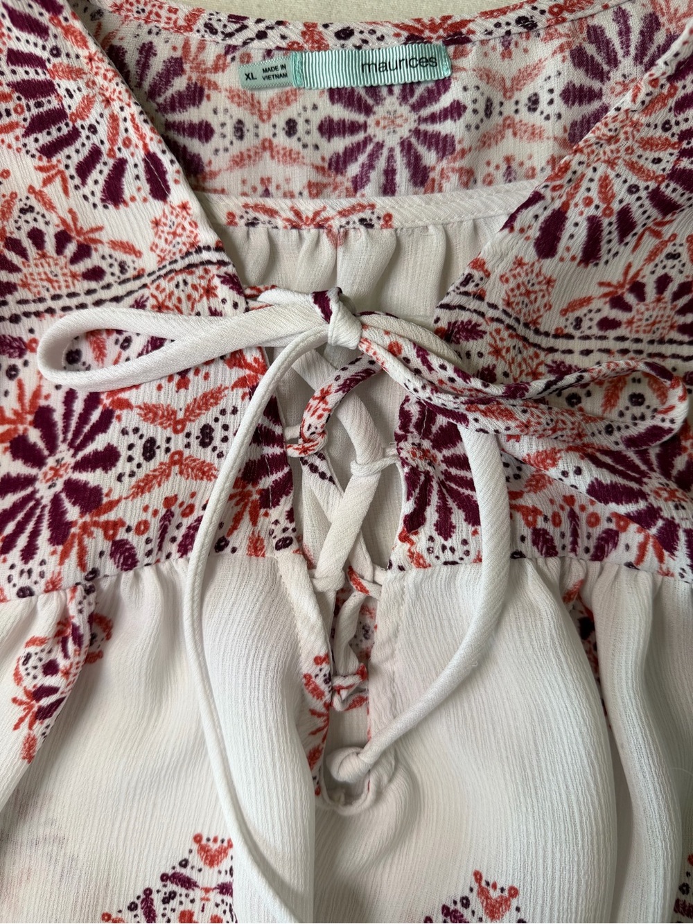 Maurices Womens XL Boho Blouse Medallion Print Lace Up Split Sleeve Tie Cuff - Picture 3 of 13